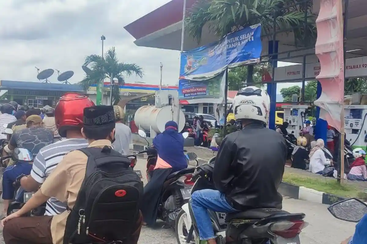 Harga BBM di Banten 3 Februari 2023, Perbandingan Harga di SPBU Pertamina, Shell, Vivo, dan Bp