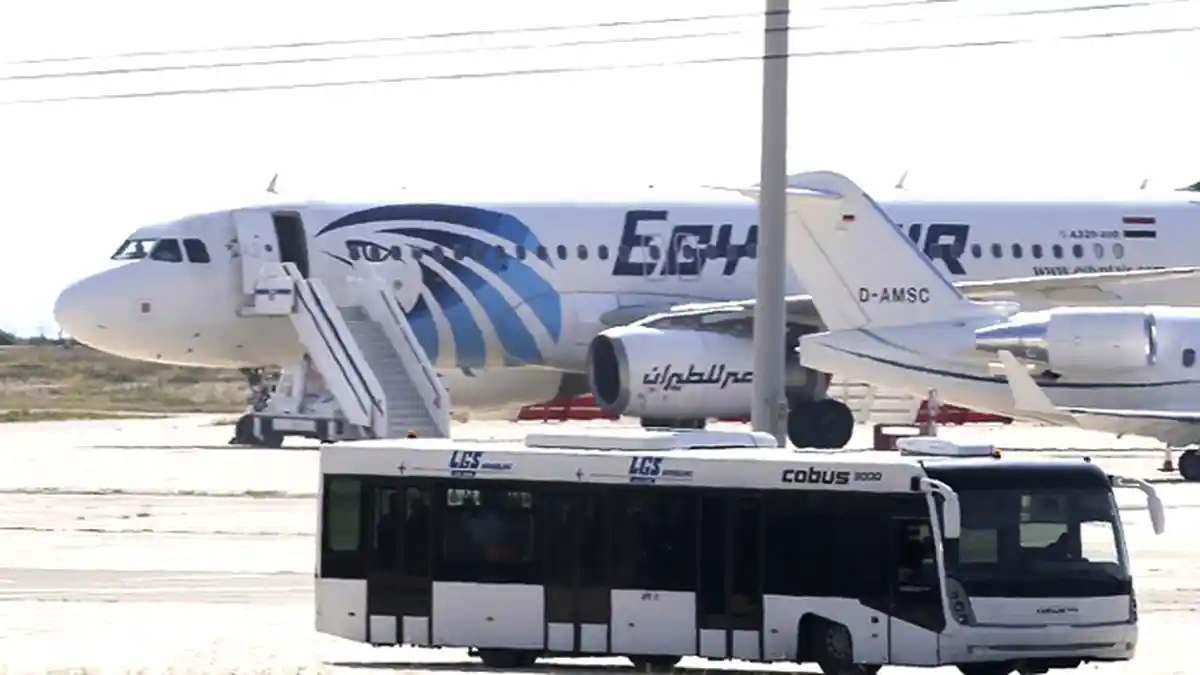 VIDEO- Pembajak EgyptAir Disebut Pria Idiot yang Sedang Bermasalah dengan Istri