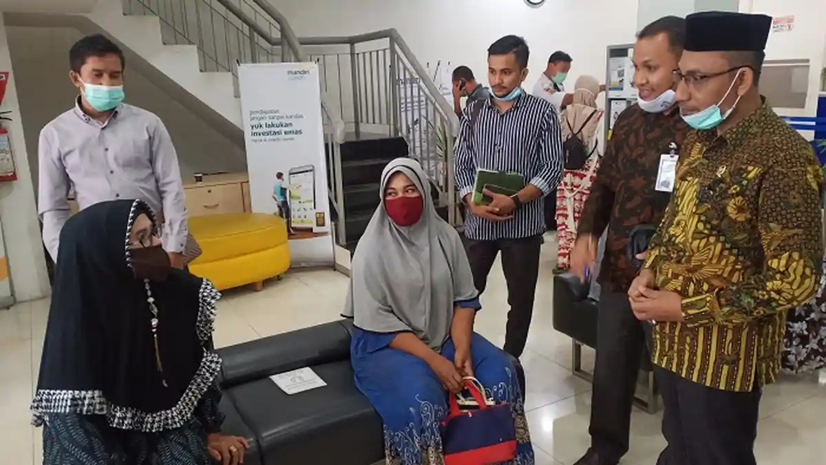 Surat Gubernur Terkait Perpanjangan Operasional Bank Konvensional, Haji Uma: Sangat Mengecewakan