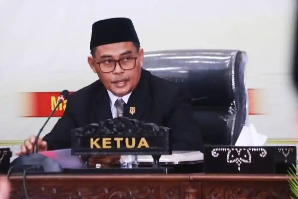 Abdul Malik Resmi Jabat Ketua DPRD Kota Mataram 2024-2029