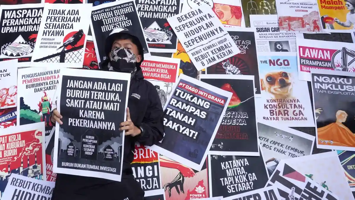 Aksi May Day di Taman Cikapayang Kota Bandung