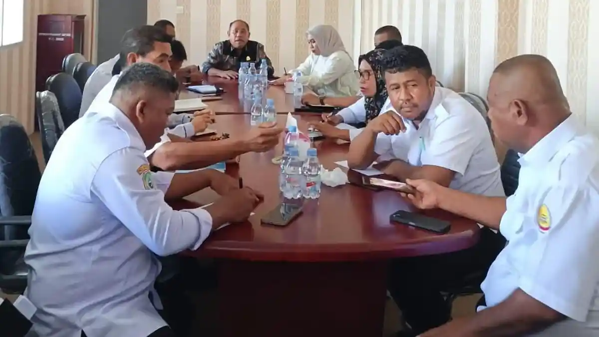 Pemkab dan DPRD Taliabu Gelar Rapat Persiapan Pilkades Serentak 2026
