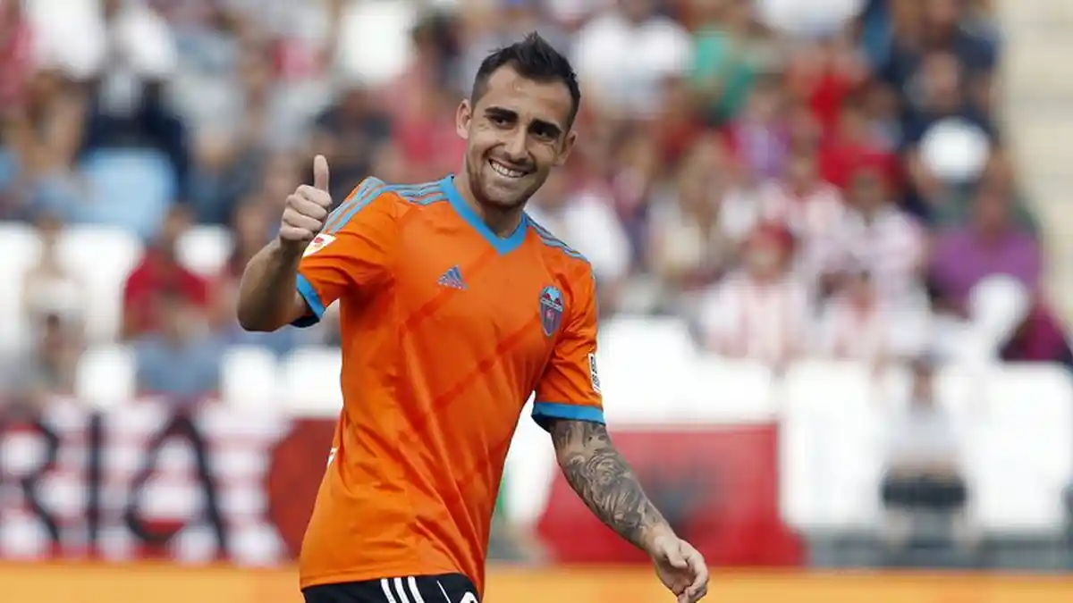 Paco Alcacer Ngebet Pindah Barcelona