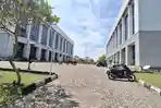 Suasana-parkir-kendaraan-di-Pemprov-Kepri-7899.jpg