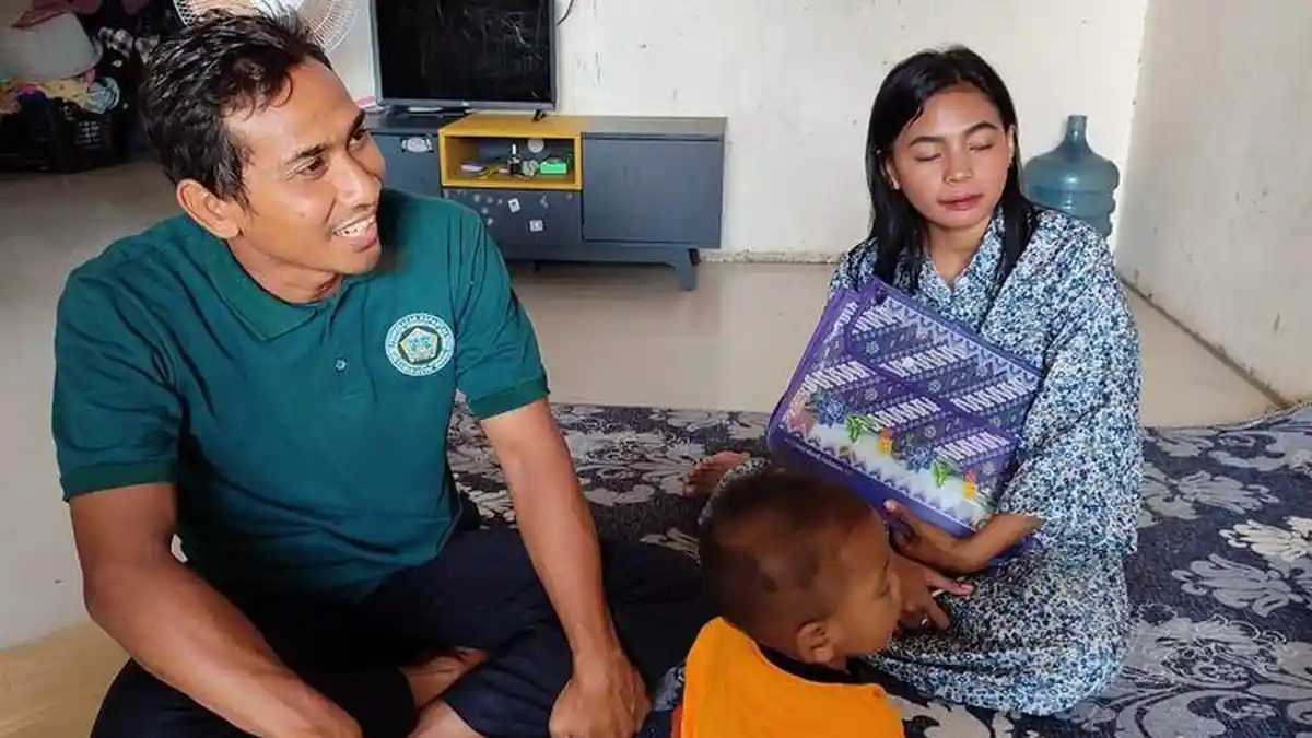 ASTAGA! Ulah Kakak Kelas, Siswi SD di Gresik Buta, Mata Dicolok Tusuk Bakso 'Anaknya Trauma'