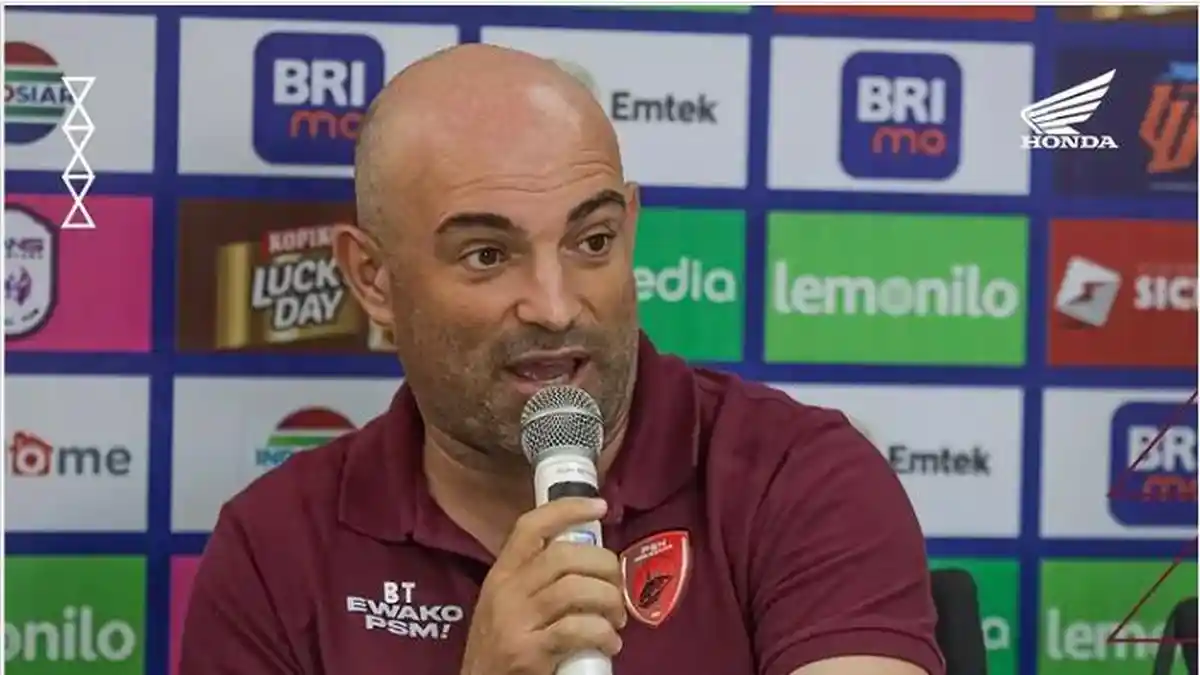 Curhat Pelatih PSM Makassar Jelang Lawan Arema FC : Pemain Bukan Robot