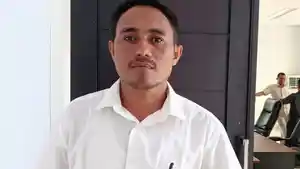 Asis-Yanlua-tiga.jpg