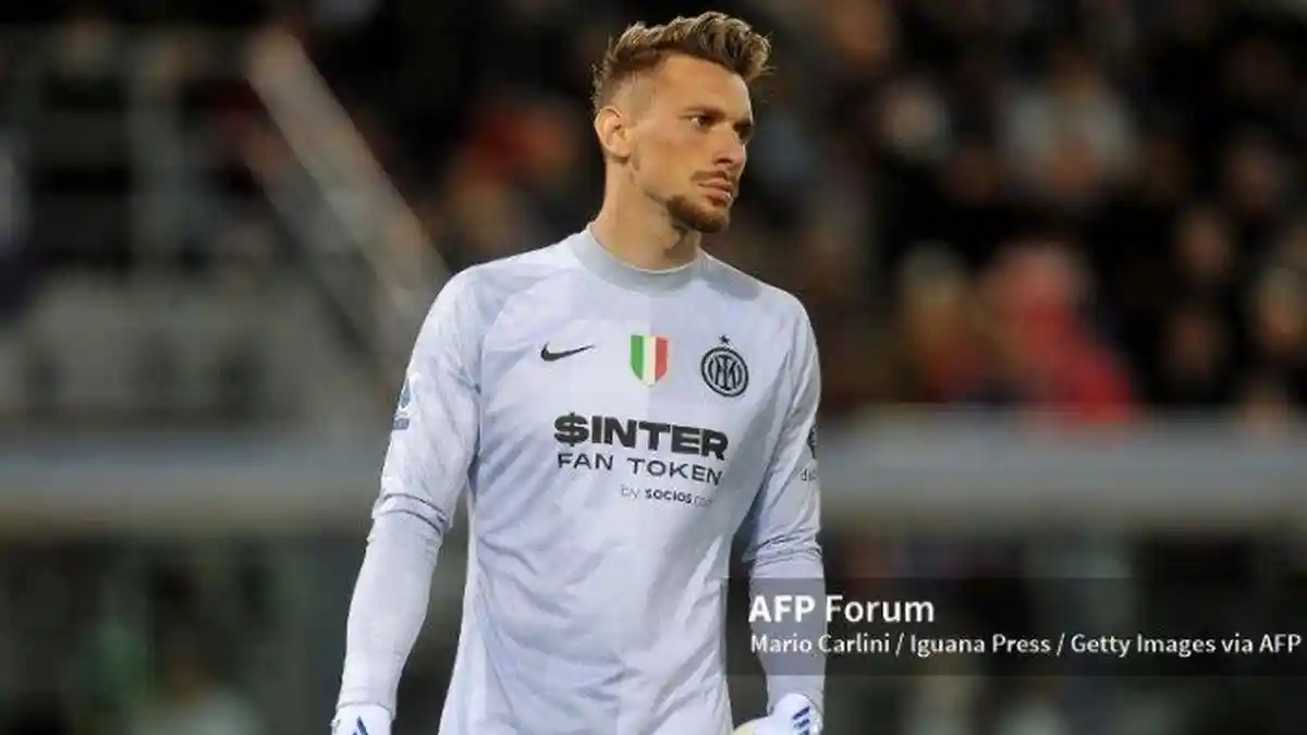 KIPER Inter Milan Menangis Buat Blunder Komedi, AC Milan Harus Berterima Kasih ke Ionut Radu