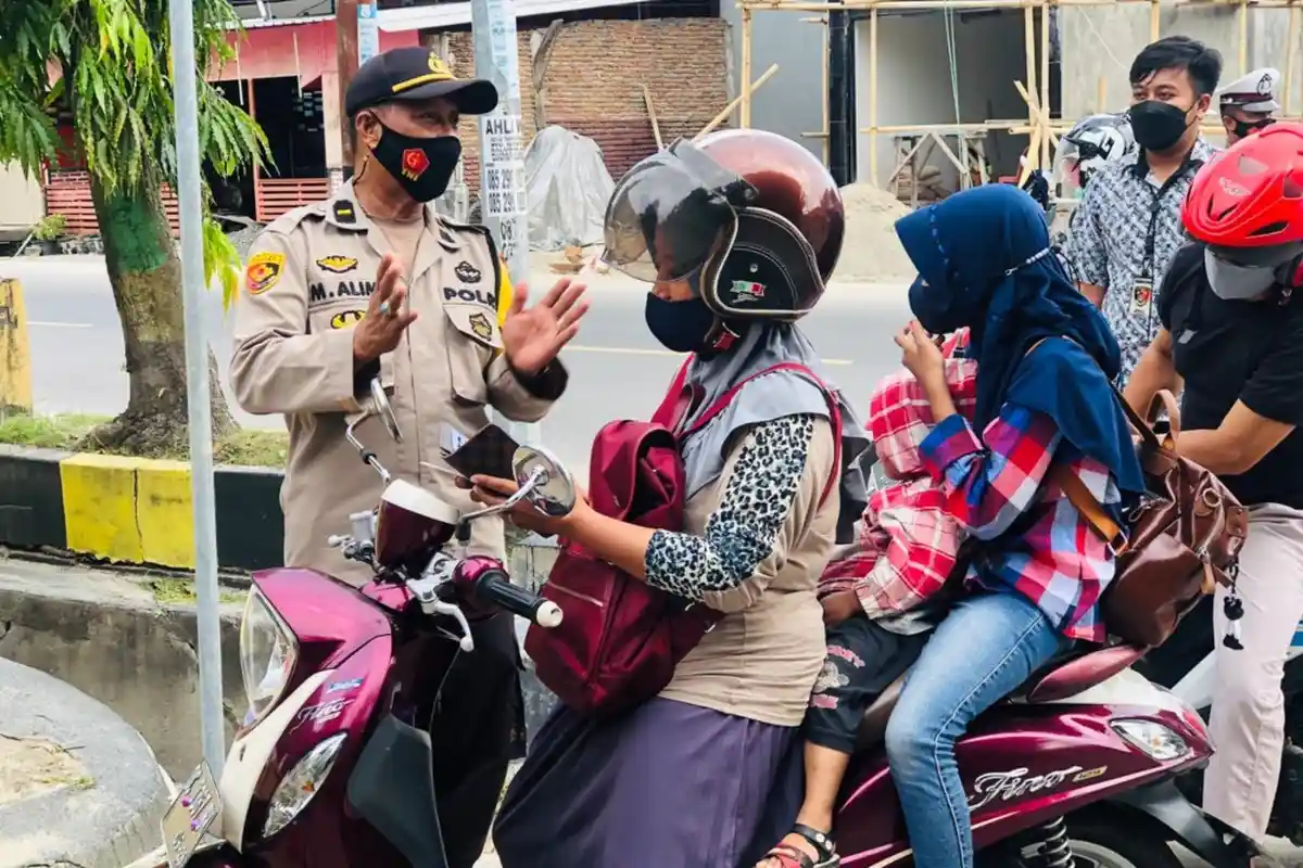 Hari Ketujuh Operasi Patuh 2021, Polres Majene Jaring 114 Kendaraan