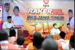 Ketua-DPW-PKS-Jatim-Irwan-Setiawan-bersama-jajaran-PKS-saat-hadir-dalam-agenda-Rakerwil.jpg