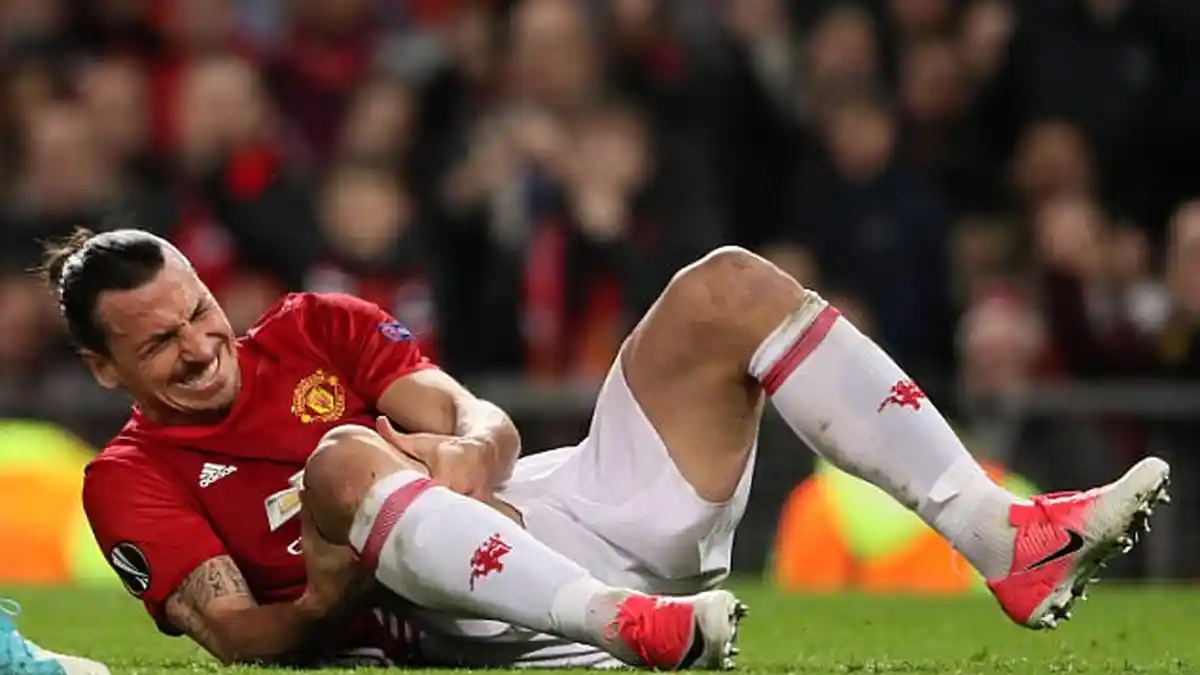 Zlatan Ibrahimovic Tak Mau Digaji Selama Cedera