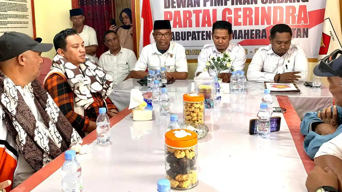 Terhormat saat Disambangi Tim Pemenang Calon Bupati Halmahera Selatan Bassam Kasuba