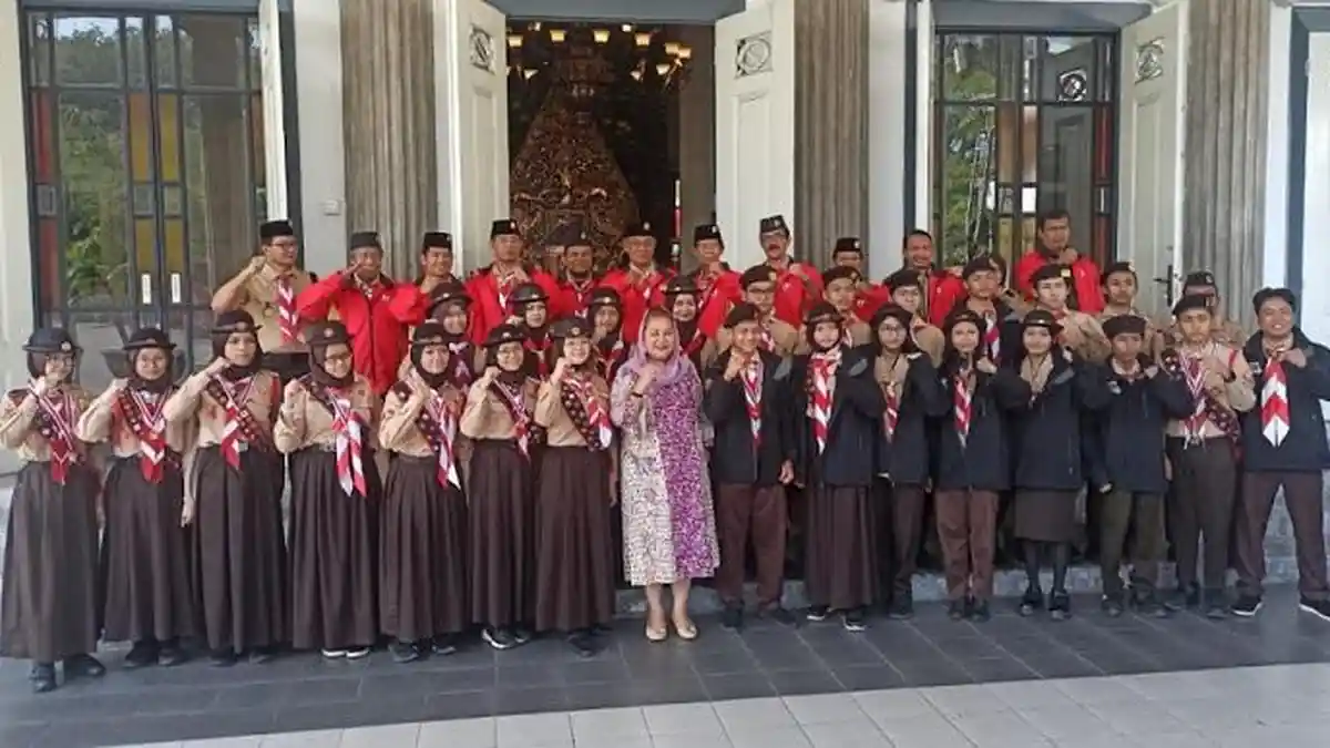 Mbak Ita Lepas Pramuka Kota Semarang Ikuti LT-V di Cibubur dan Jambore Dunia di Korsel