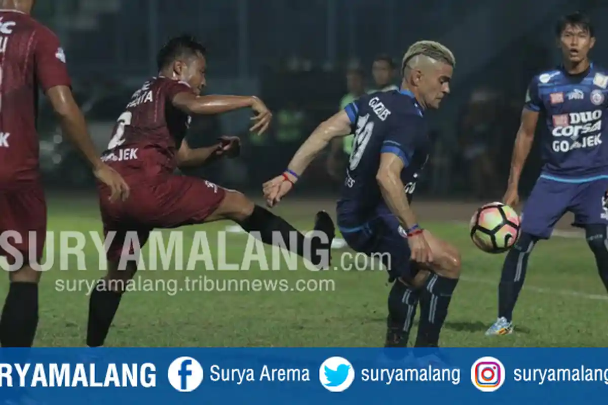 Stadion Kanjuruhan Sepi Penonton saat Laga Arema FC Vs PSM Makassar, ke Manakah Aremania?