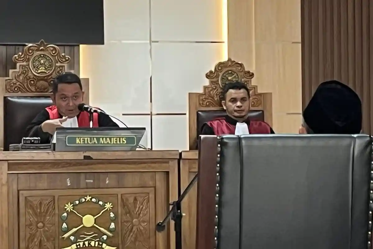 Fakta Baru Terungkap, Pelanggaran Pemilu Komisioner KPU Wonosobo, Ada Kode Apotek - Vitamin