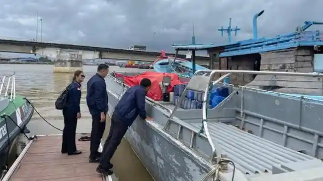 Kasus Penyelundupan 7,5 Ton Pasir Timah Ilegal ke Malaysia, Bareskrim Sita Kapal di Bangka Selatan