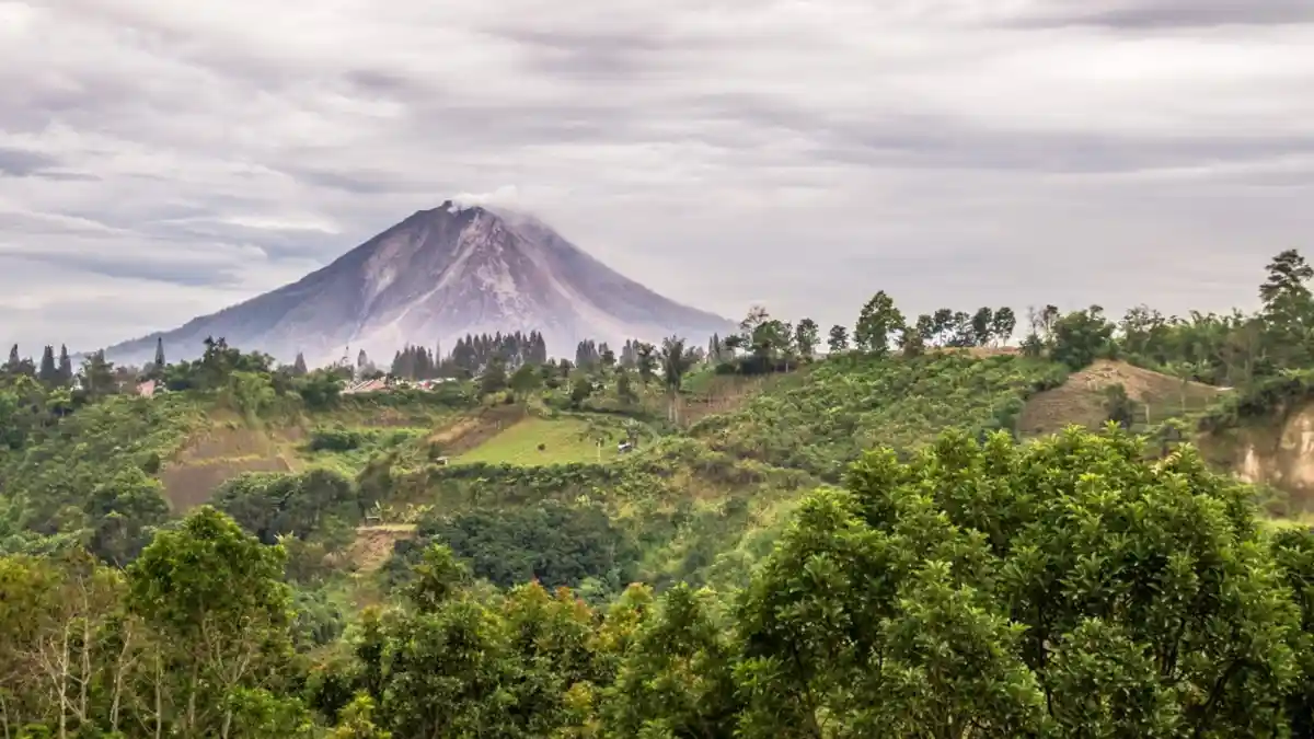 6 Tempat Terindah di Dunia Tapi Amat Berbahaya, Datang ke Sini Seolah Kematian Sangat Dekat