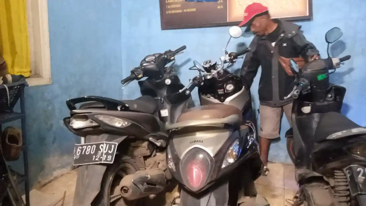 Buntut Bentrok Massa di Lapangan Bola Mangkalaya, Konter HP dan Motor Keluarga Dedih Dirusak