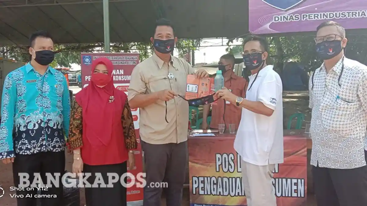 Disperindag Bangka Belitung Bagikan Masker, Botol Air Minum dan Brosur
