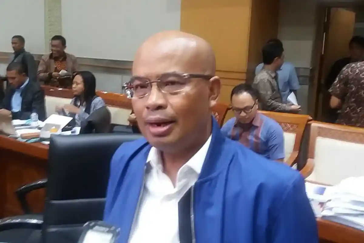 Desmond Sindir Demokrat yang Usulkan Kapolri Dinonaktifkan, Puji Pembenahan Jenderal Sigit