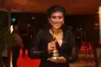 Regina Ivanova Artis Penampil Solo AMI Awards 2014
