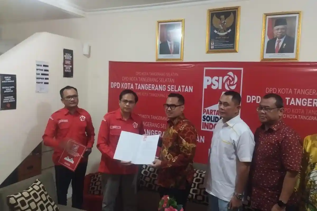 Kembalikan Formulir ke PSI, Bang Ben-Pilar Saga Sudah Ikut 6 Penjaringan Partai, Lawan Kotak Kosong?