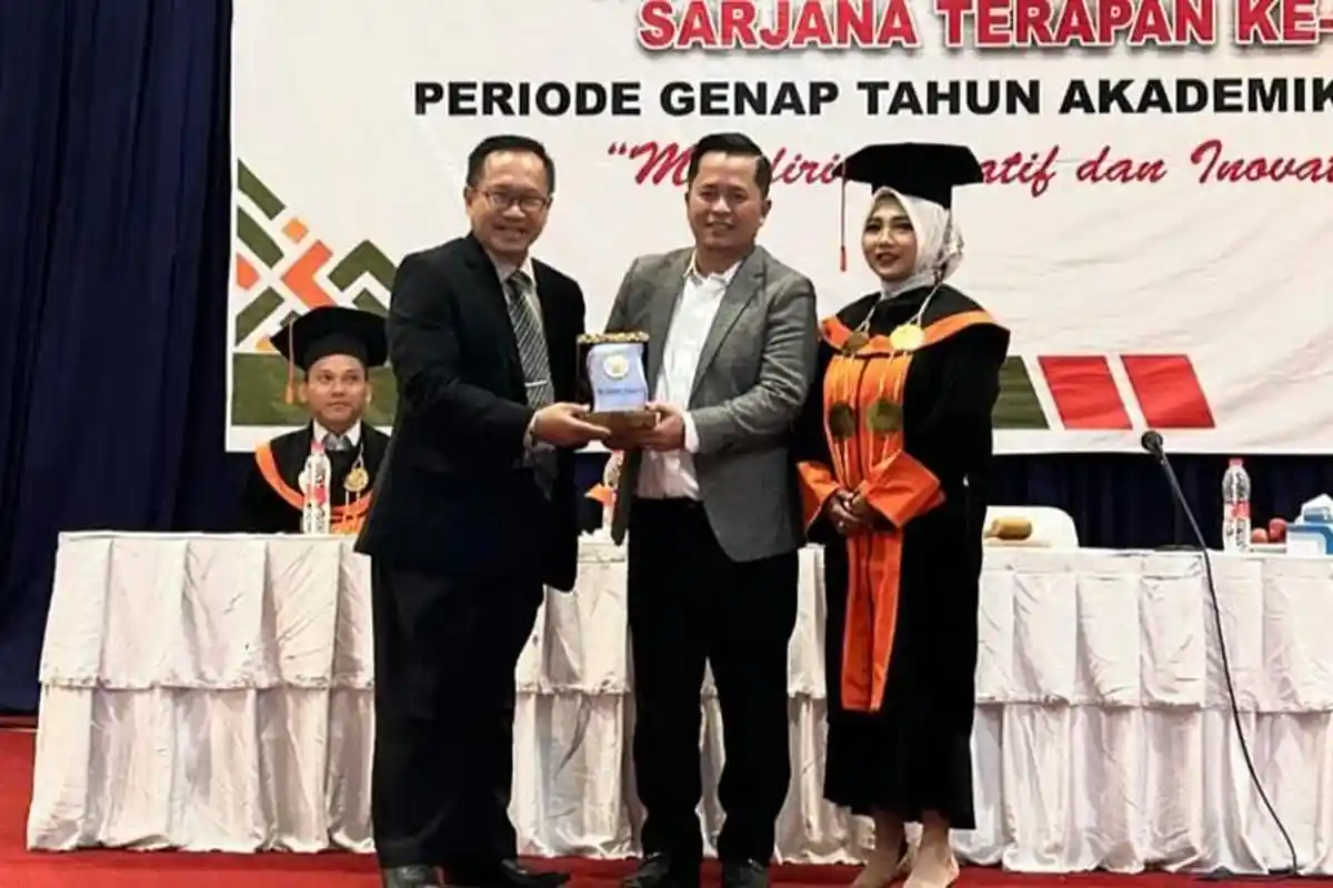 Di Hadapan Mahasiswa, Cawalkot Tegal Faruq Ibnul Haqi Beberkan 3 Strategi Menjadi Pemuda Cemerlang