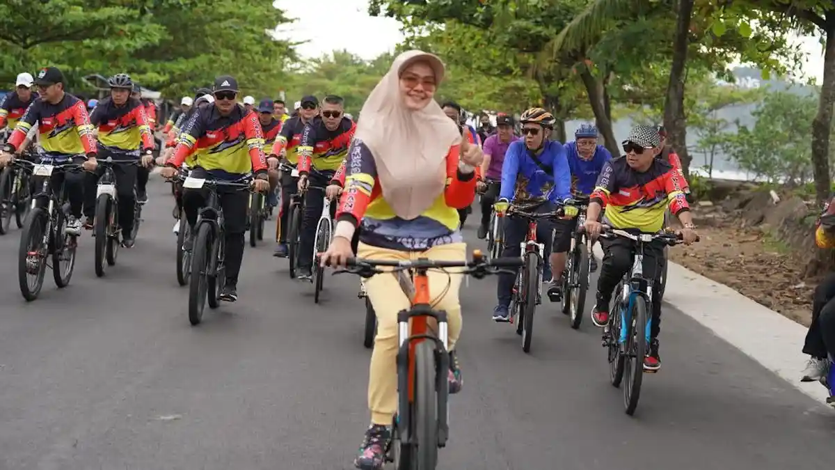 Rakernas Apeksi 2022, Diah Puspita Ikut Catat Rekor Muri di Padang
