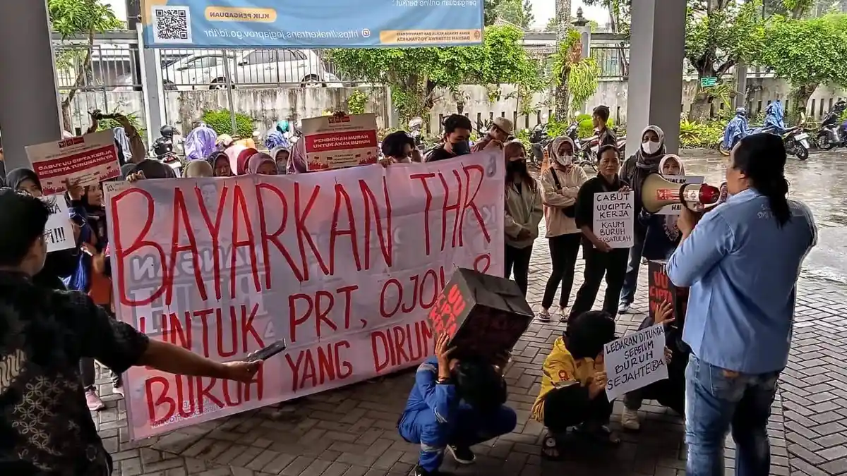 Desak Pemda Keluarkan SE THR untuk Ojol dan PRT, MPBI DIY: Dibayar Penuh dan Tepat Waktu