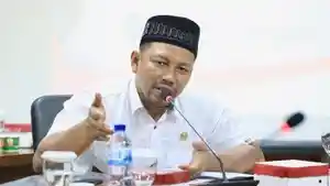anggota-dpd-ri-asal-aceh-fadhil-rahmi-6.jpg