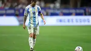 Lionel-Messi-Tidak-Bisa-Bermain-saat-Argentina-Melawan-Peru-di-Copa-America-2024.jpg