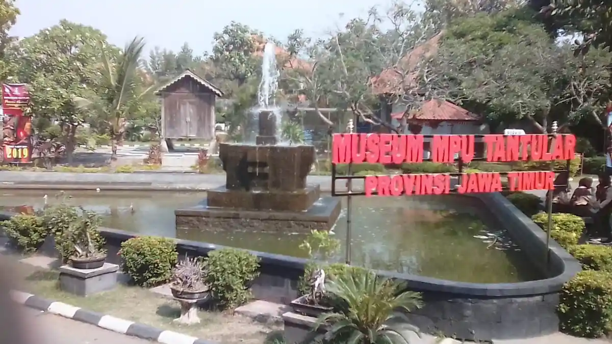 Berkunjung ke Museum Mpu Tantular Sidoarjo, Jawa Timur