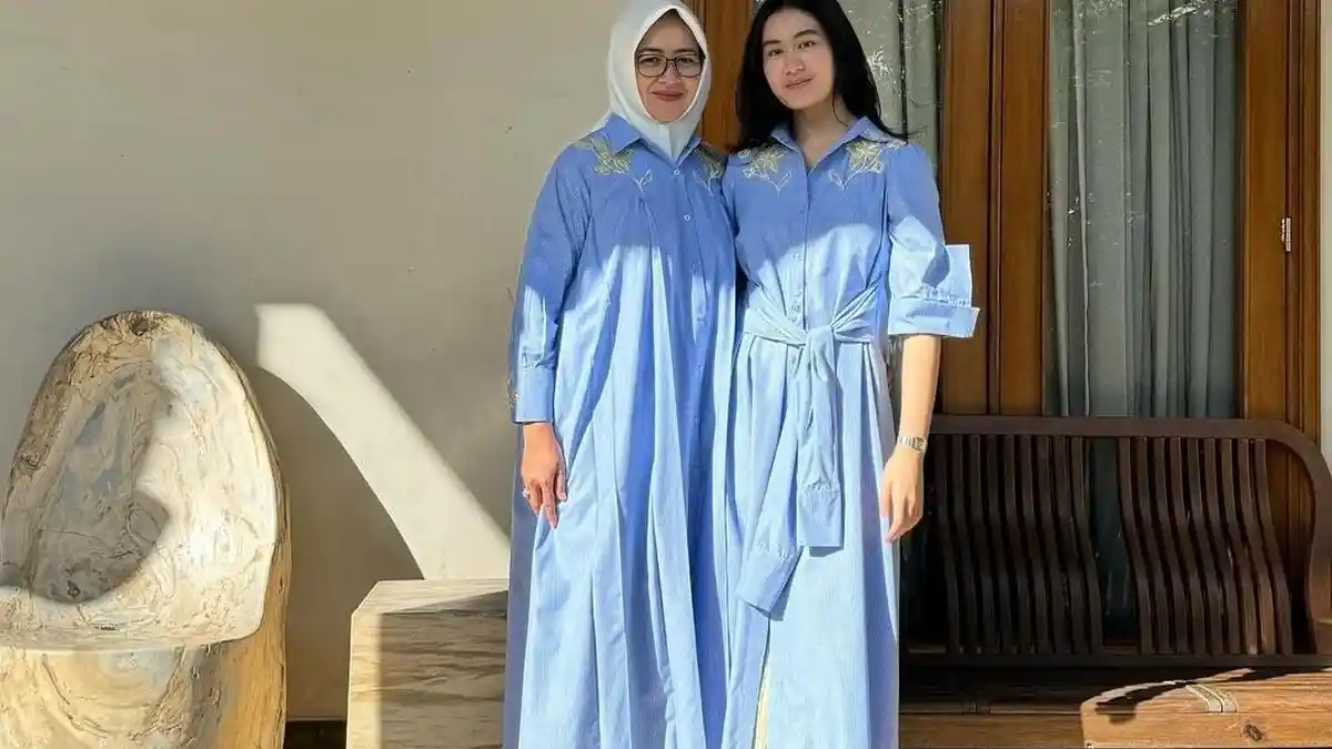 Potret Airin Rachmi Diany Rayakan Lebaran 2024 Bareng Putri Cantiknya ...