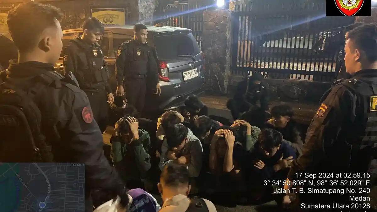 Diduga Mau Tawuran, 12 Geng Motor Bersajam di Medan Diringkus