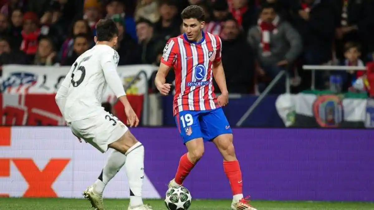 Alasan Penalti Julian Alvarez Langsung Dinyatakan Tidak Sah dan Bukan Diulang