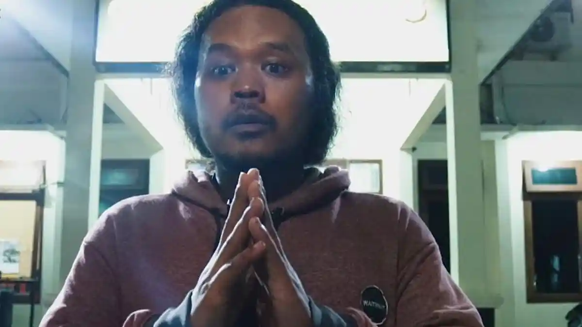 Pengemudi Ojol Emosi dan Ludahi Wanita Muda di UM Malang Viral, Pesanan Dibatalkan : Terjebak Macet