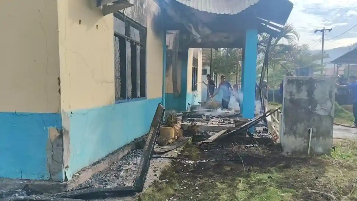 Kantor Desa Tabolang  Mateng Terbakar, Pemdes Siapkan Layanan Darurat