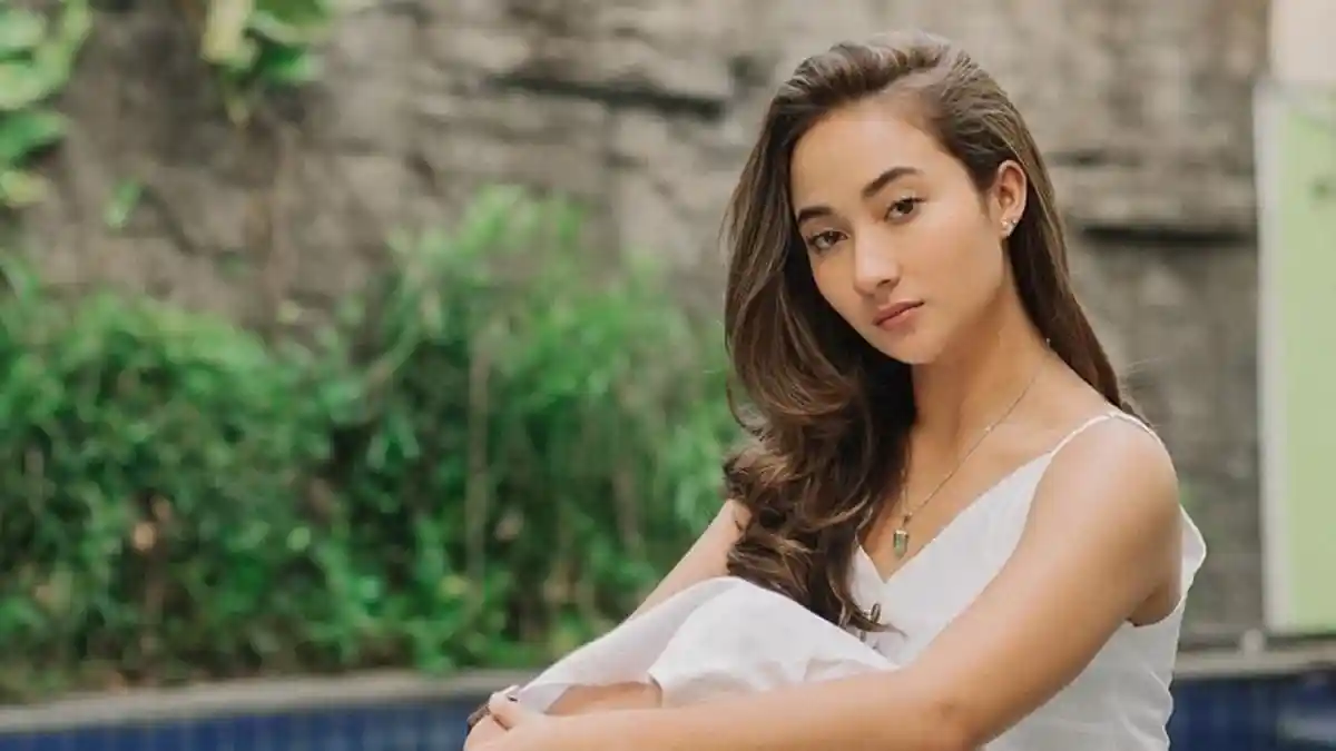 Naomi Zaskia Dituntut Mahir Bermain Piano di Series Write Me A Love Song