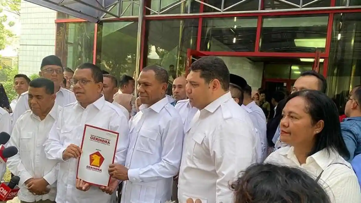 Melki Laka Lena-Johni Asadoma Terima B1-KWK Gerindra Daftar Pilgub NTT 