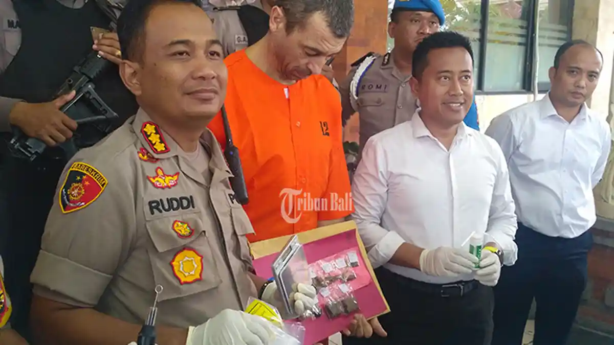 A Frenchman Arrested in Denpasar, Bali for Being A Drug Dealer