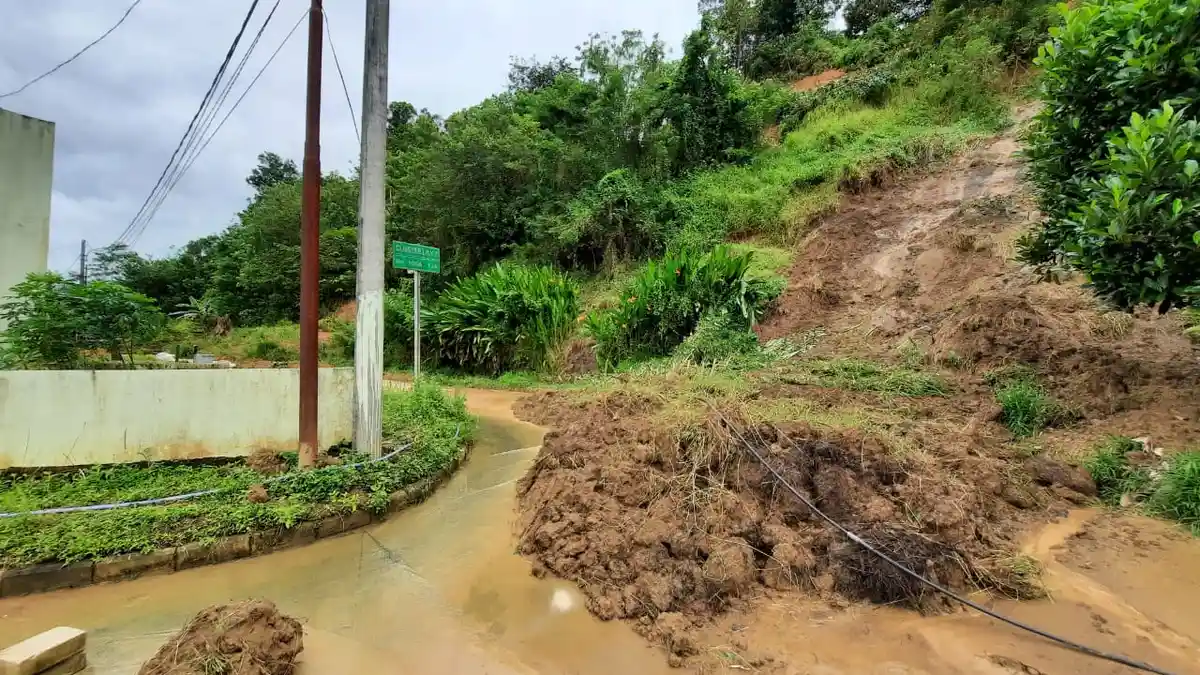 Longsor di Samarinda, Akses Warga Perum Talangsari Regency Tertutup Tanah, Menunggu Alat Ekskavator