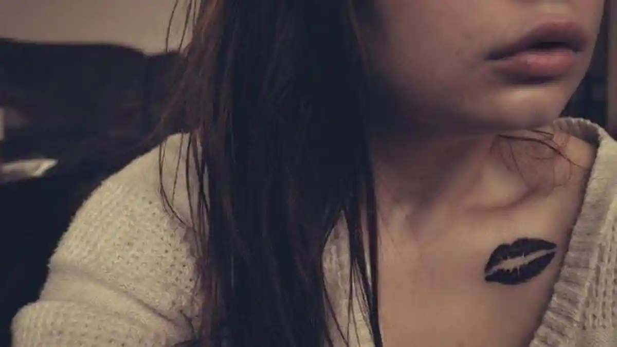 Selama Kenal Terlihat Cantik, Pria Ini Ceraikan Istri Malam Pertama, Syok saat Lihat Wajah Aslinya