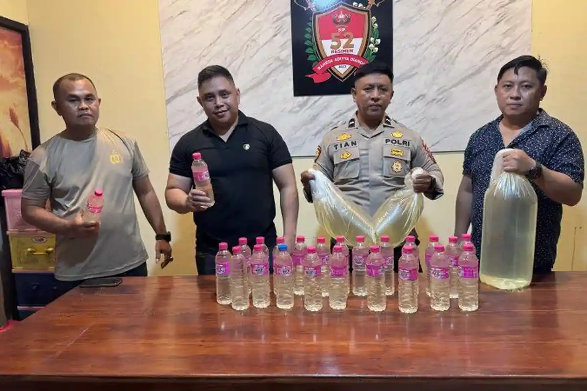 Polsek Pelabuhan Manado Sita 38,8 Liter Cap Tikus,  Hasil Operasi Miras dan Barang Ilegal
