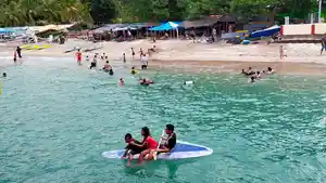 pantai-senggigi.jpg