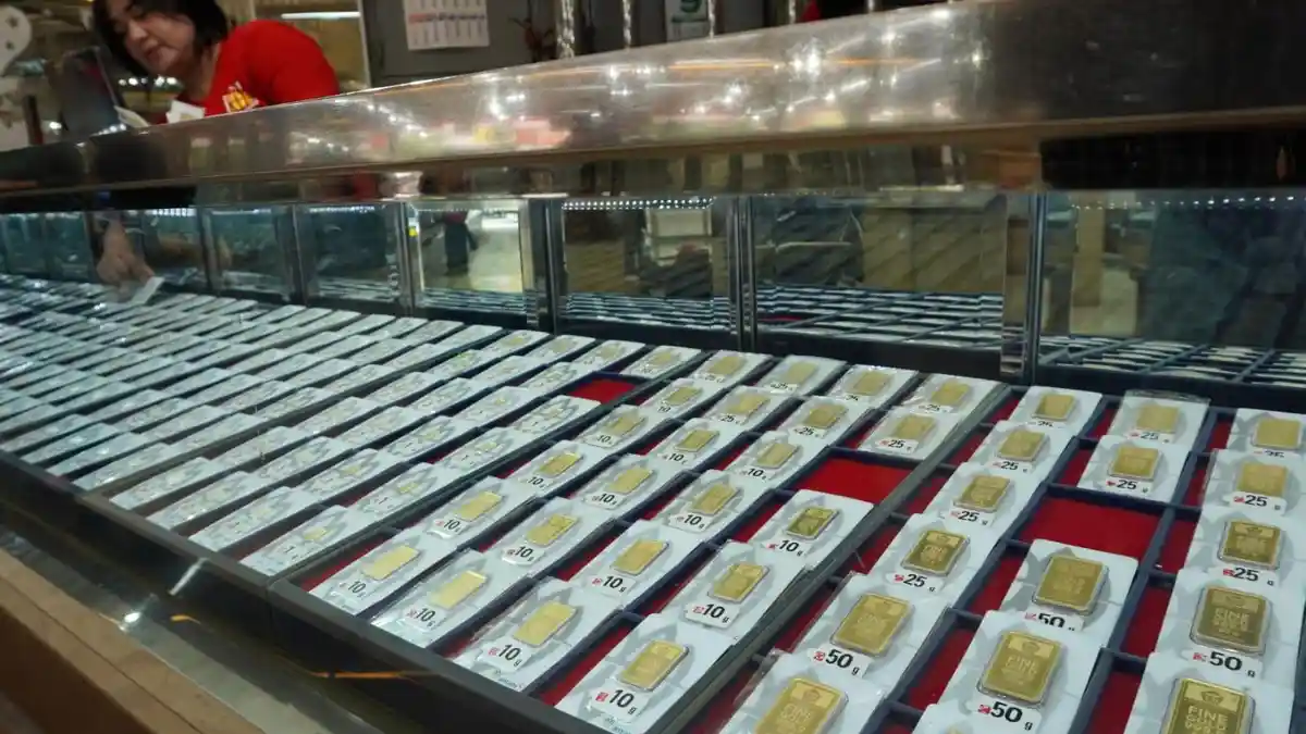 Harga Emas Hari Ini Senin 24 November 2025, Galeri 24 Rp 2,389 Juta Per Gram, UBS Lebih Mahal