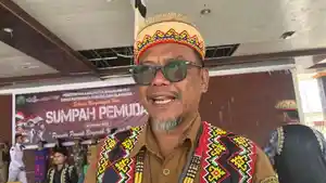 20251029_Plt-Disparpora-Mahulu-Irawan-Sanjaya-menyampaikan-harapan-soal-ekonomi-kreatif.jpg