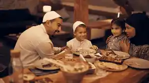 ilustrasi-puasa-keluarga.jpg
