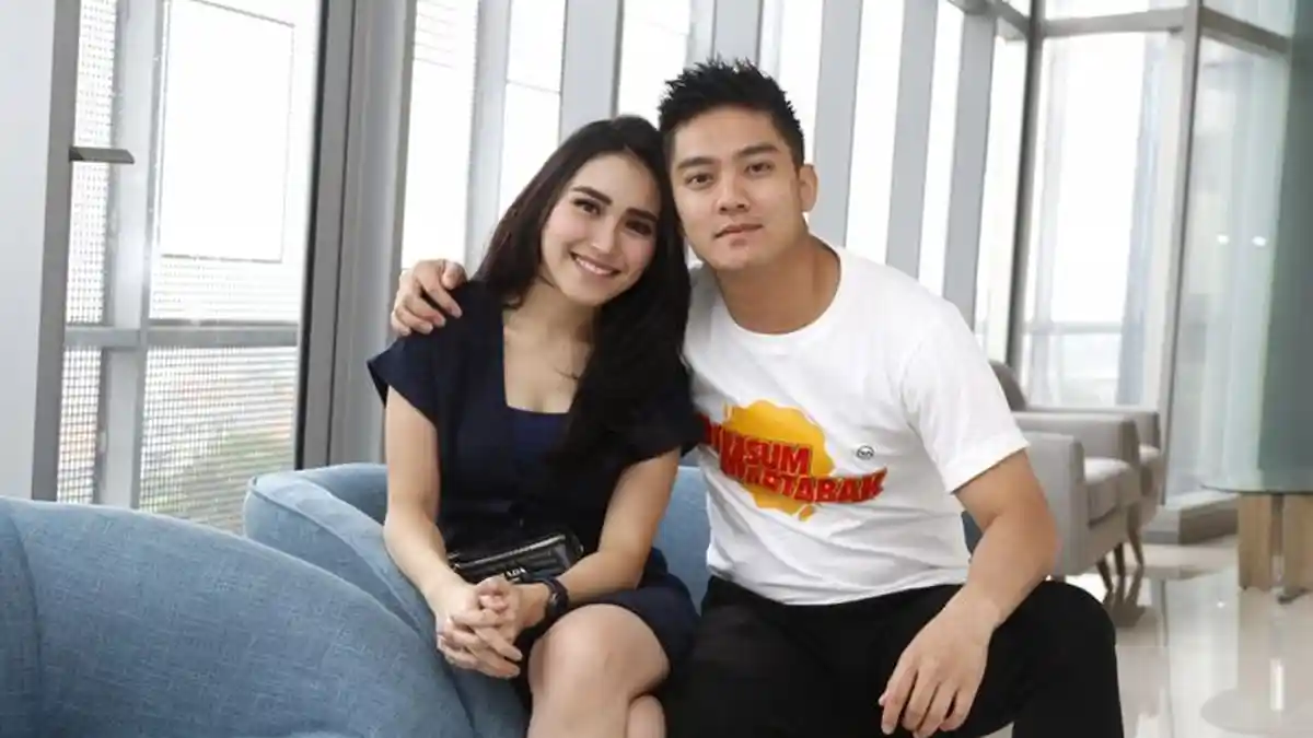 Boy William Dikabarkan Dekat dengan Ayu Ting Ting, Mantan Calon Mertua: No Comment
