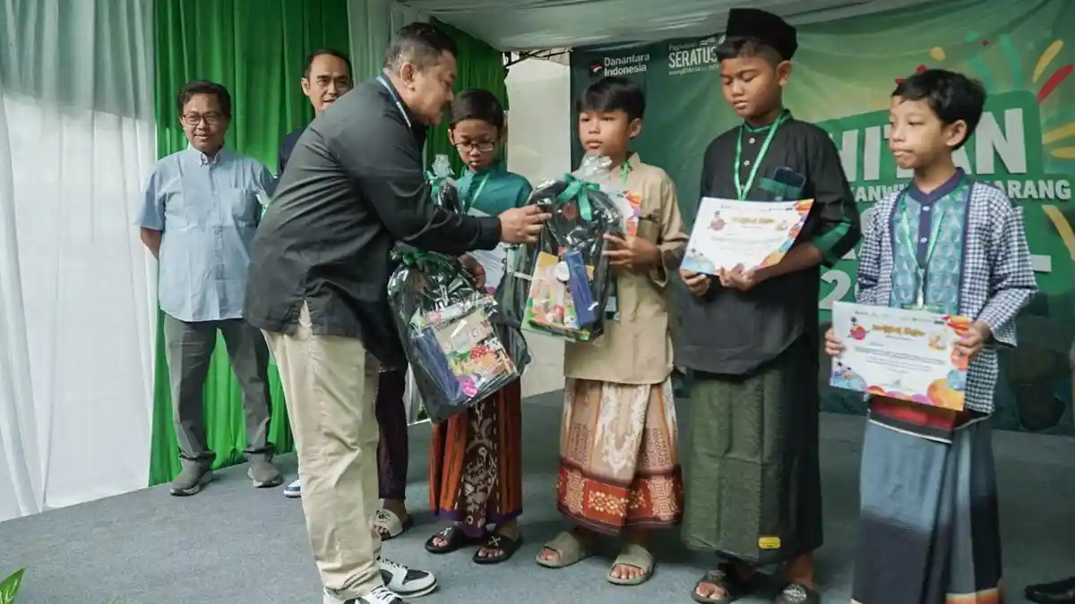 200 Anak Dikhitan Gratis dengan Metode Sealer Bareng Pegadaian Kanwil XI Semarang