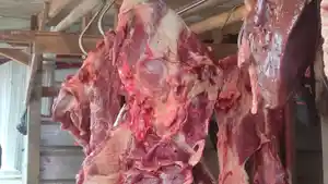Daging-sapi-di-pasar-rau-naik.jpg
